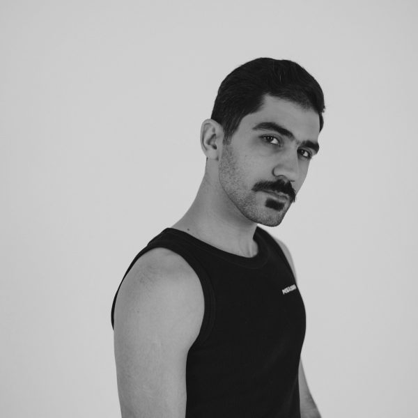 Grayscale mahdi nazari 600x600